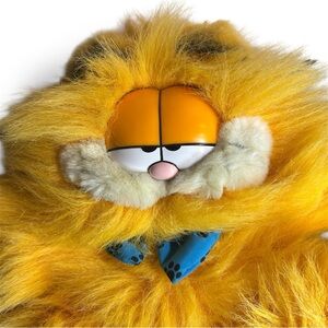 Dakin Vintage Garfield Plush 1981 Shaggy Fur Bow Tie Stuffed Animal